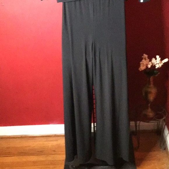 S. LEVINE COLD SHOULDER EMBELLISHED JUMPSUIT SZ L - Picture 7 of 8